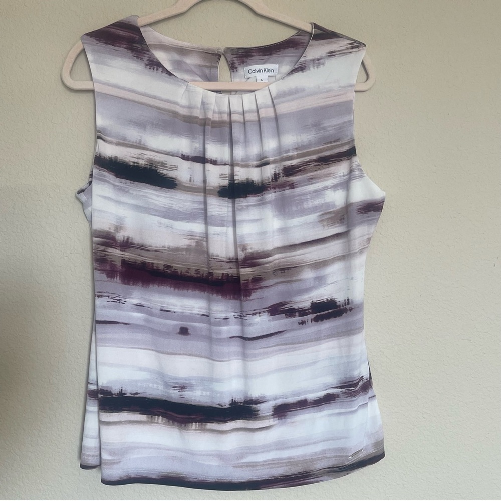 Calvin Klein Women's Abstract Sleeveless Blouse - Purple and Gray